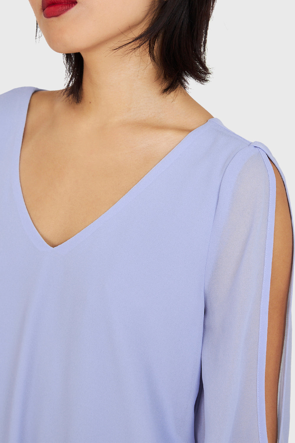 Vestido Corto Aberturas Mangas Celeste