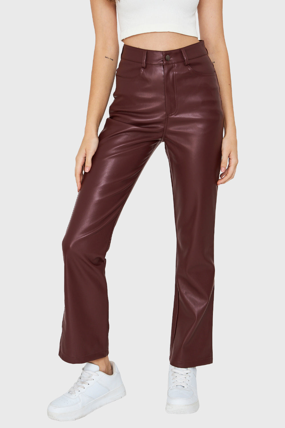 Pantalón Ecocuero Bolsillos Burdeos