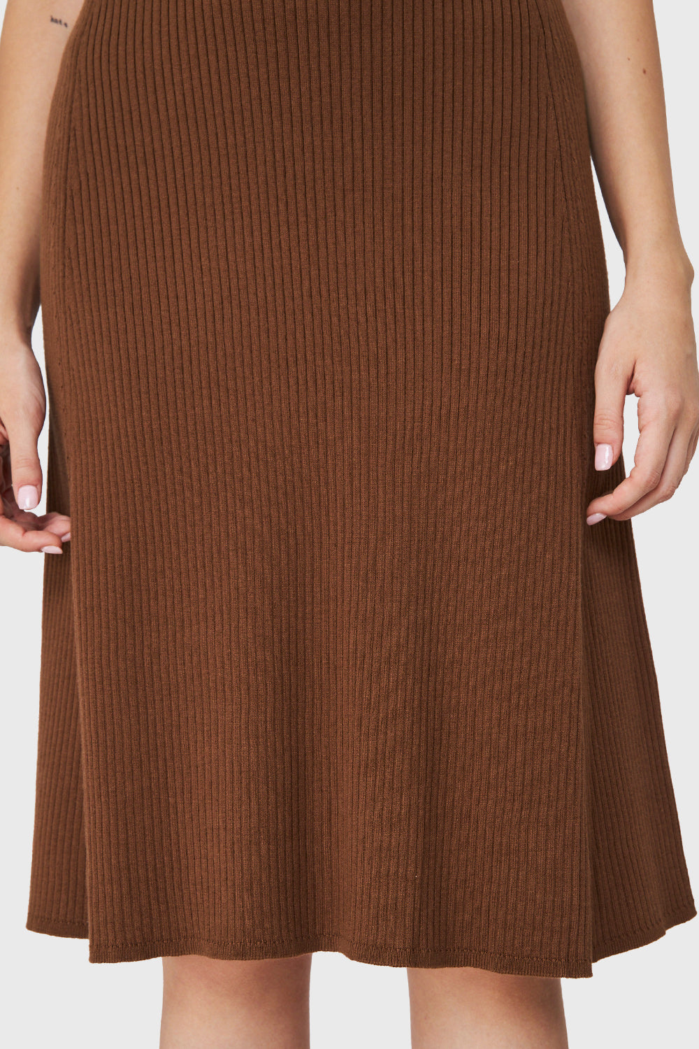 Vestido Midi Acanalado Café