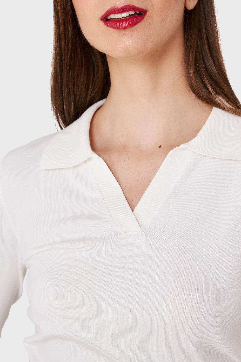 Polera Manga Larga Cuello Camisero Blanco Invierno