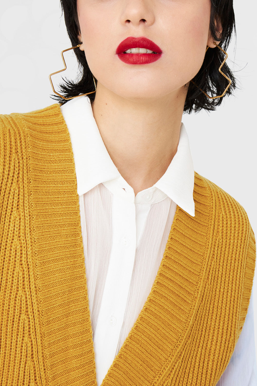 Chaleco Cuello V Oversize Mostaza