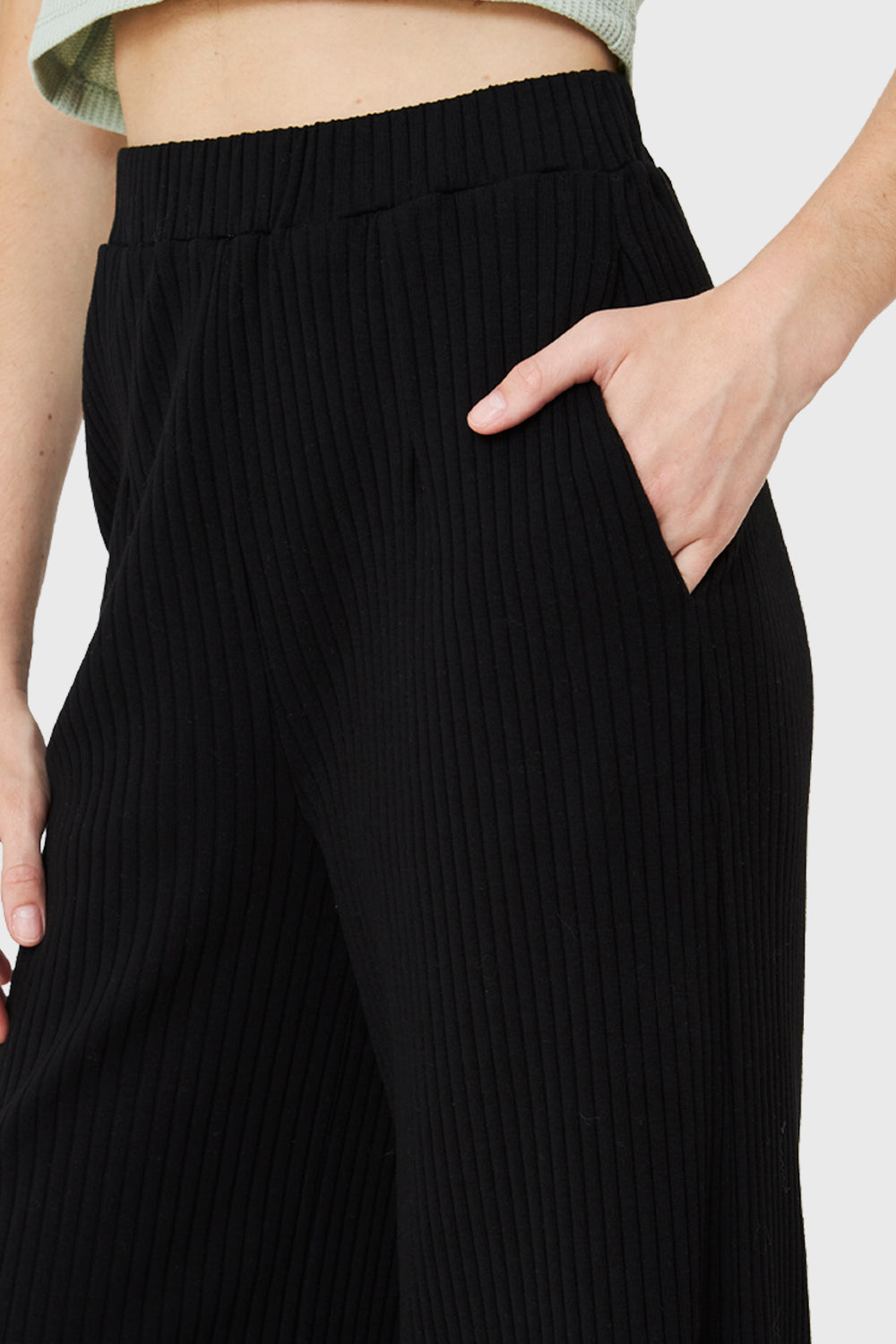 Pantalón Palazzo Acanalado Negro