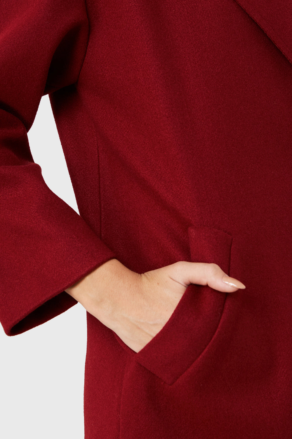 Abrigo Oversize Broches Burdeos