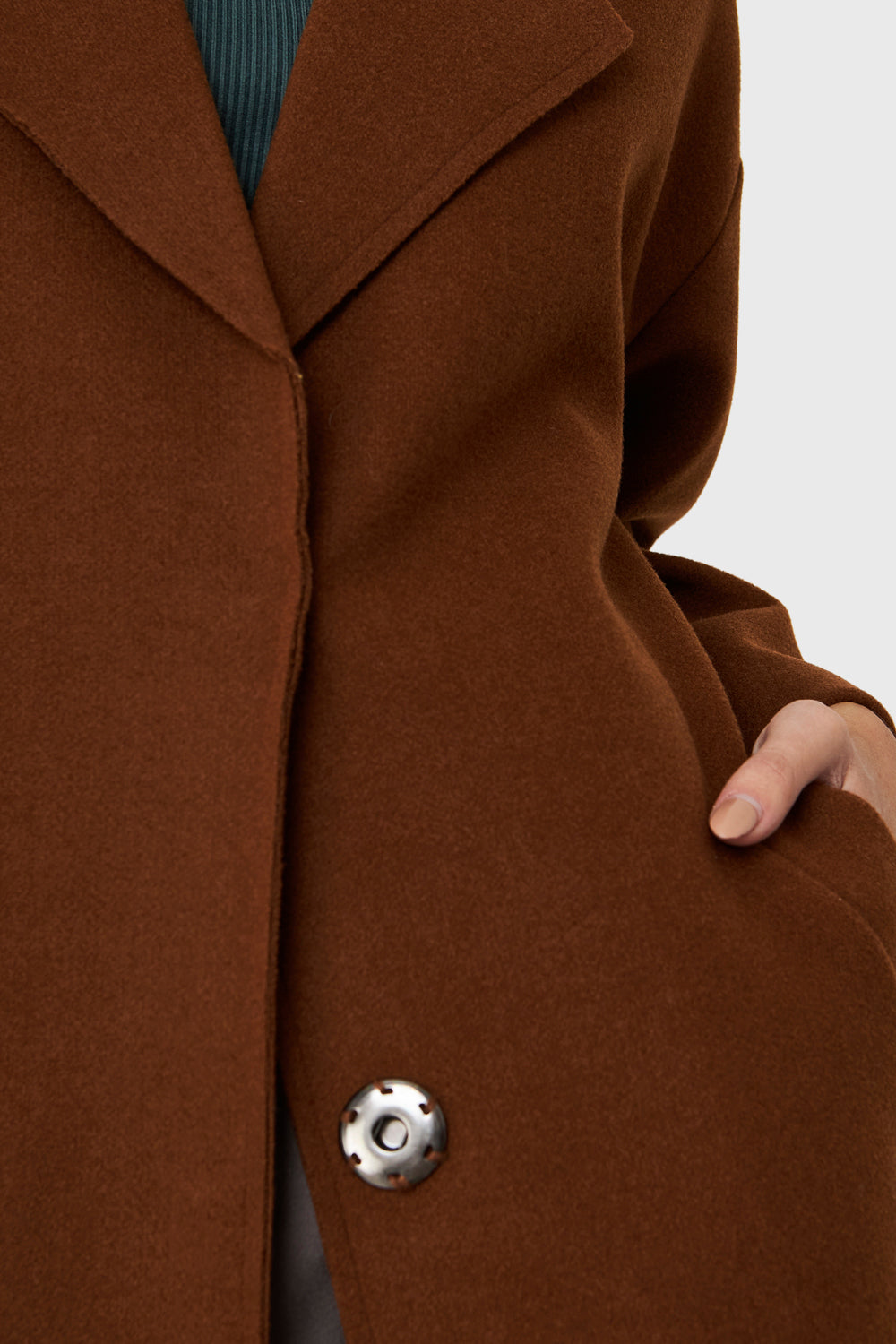 Abrigo Oversize Broches Café