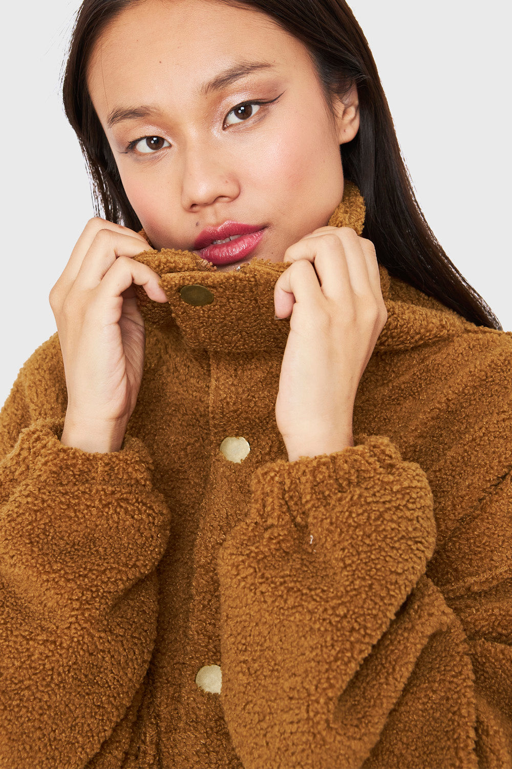 Chaqueta Teddy Cierre Y Broches Café