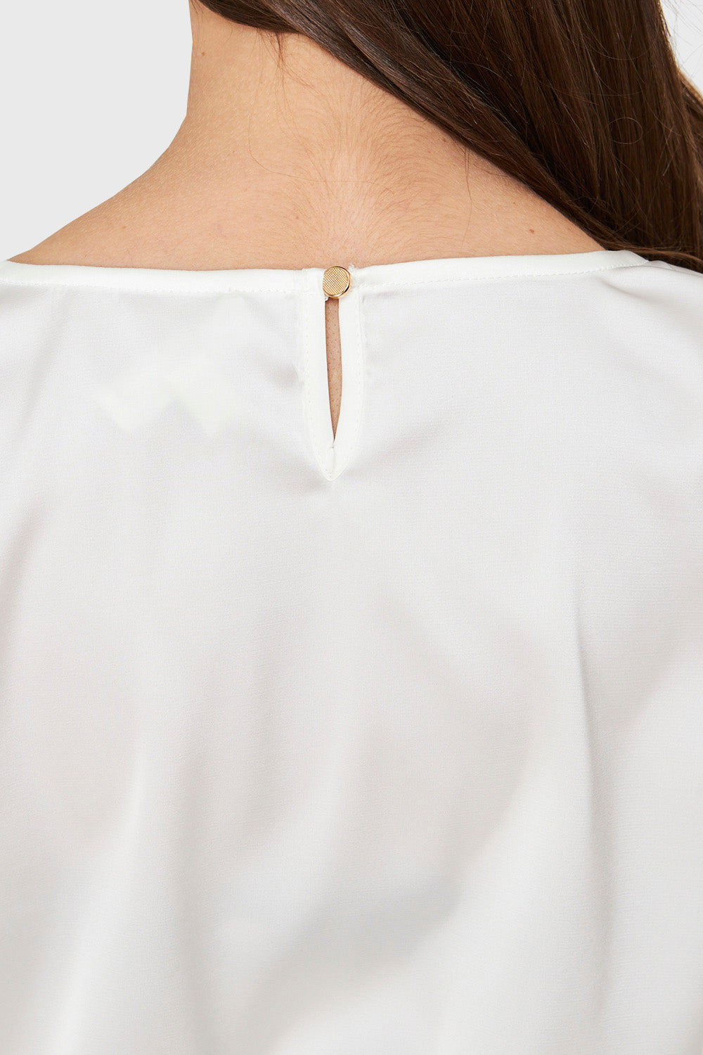 Blusa Tipo Satín Vuelos Blanco