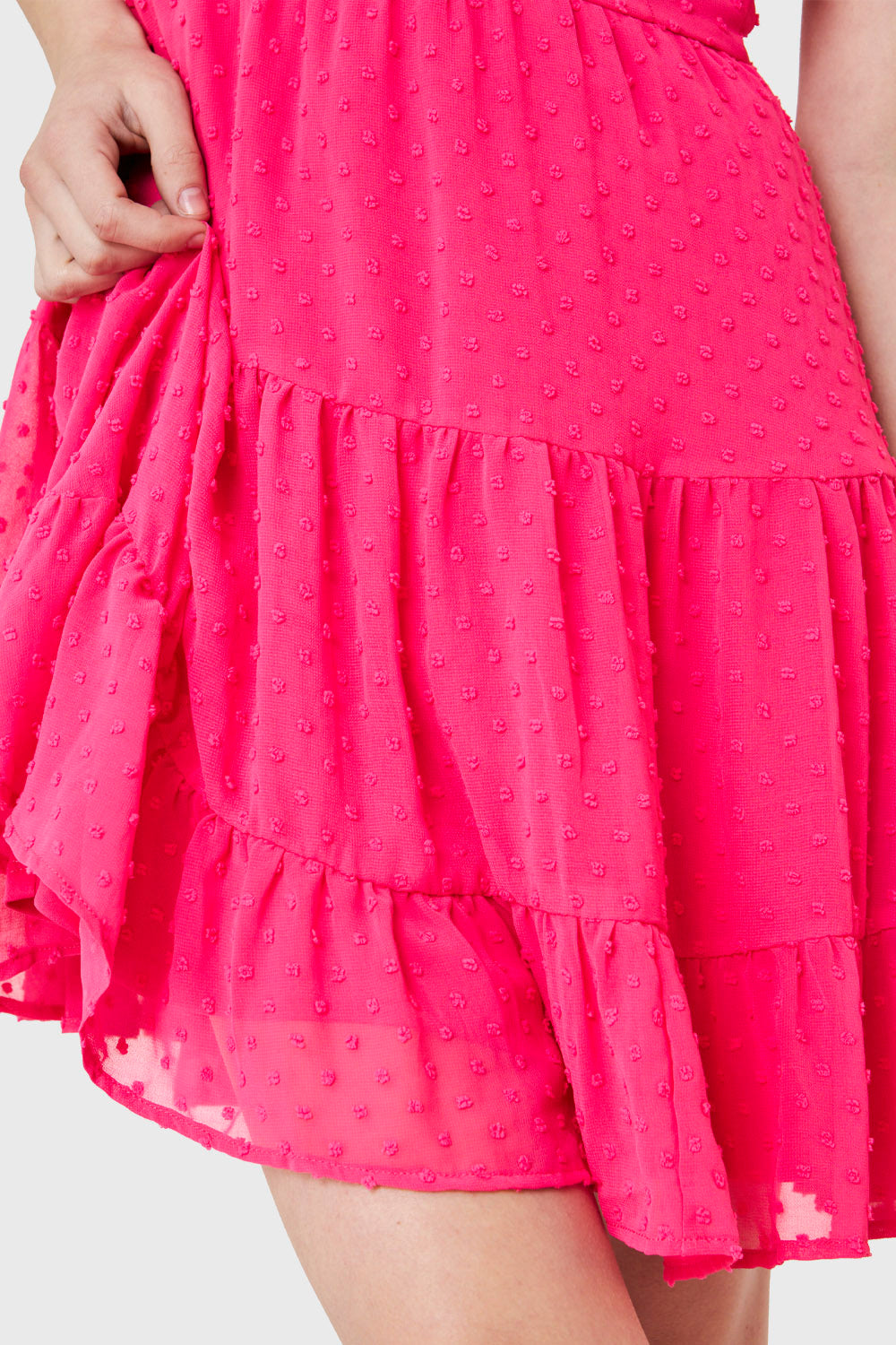 Vestido Corto Volantes Fucsia