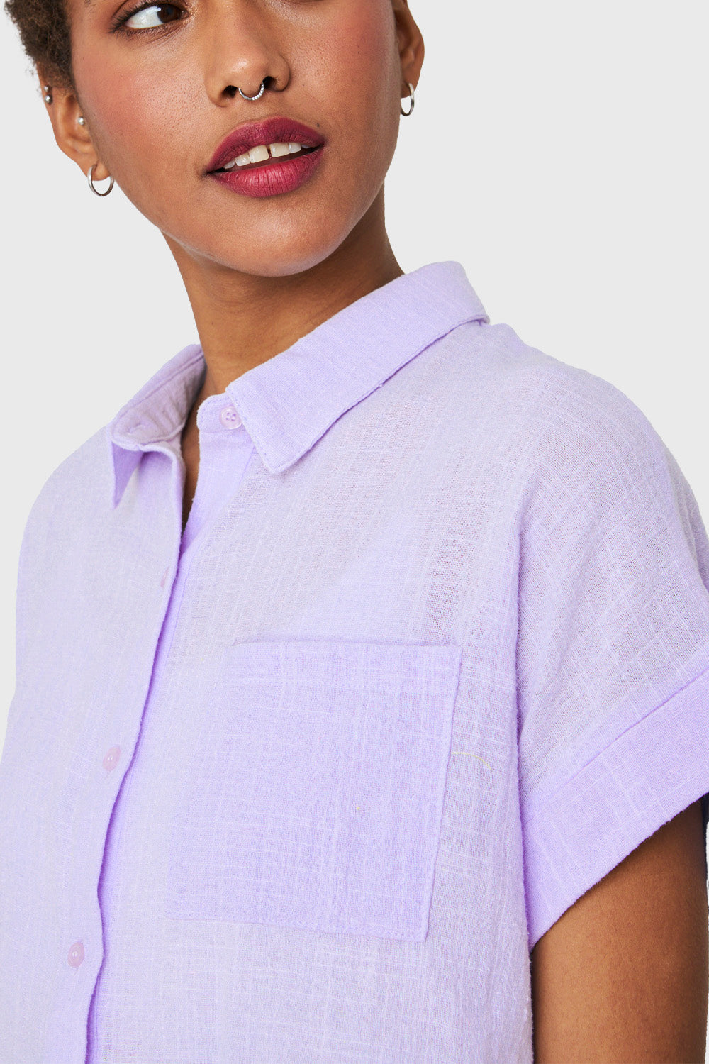 Camisa Bolsillo Manga Corta Lila