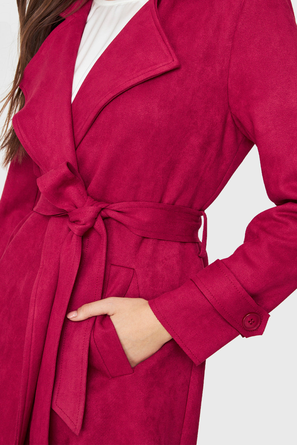 Trench Tipo Gamuza Lazo Rojo Nicopoly