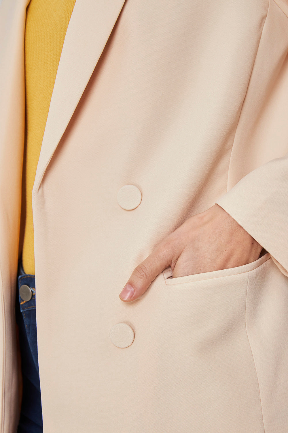 Blazer Botones Decorativos Crema
