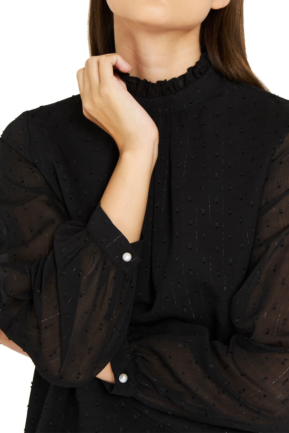 Blusa Brillos Cuello Alto Negro