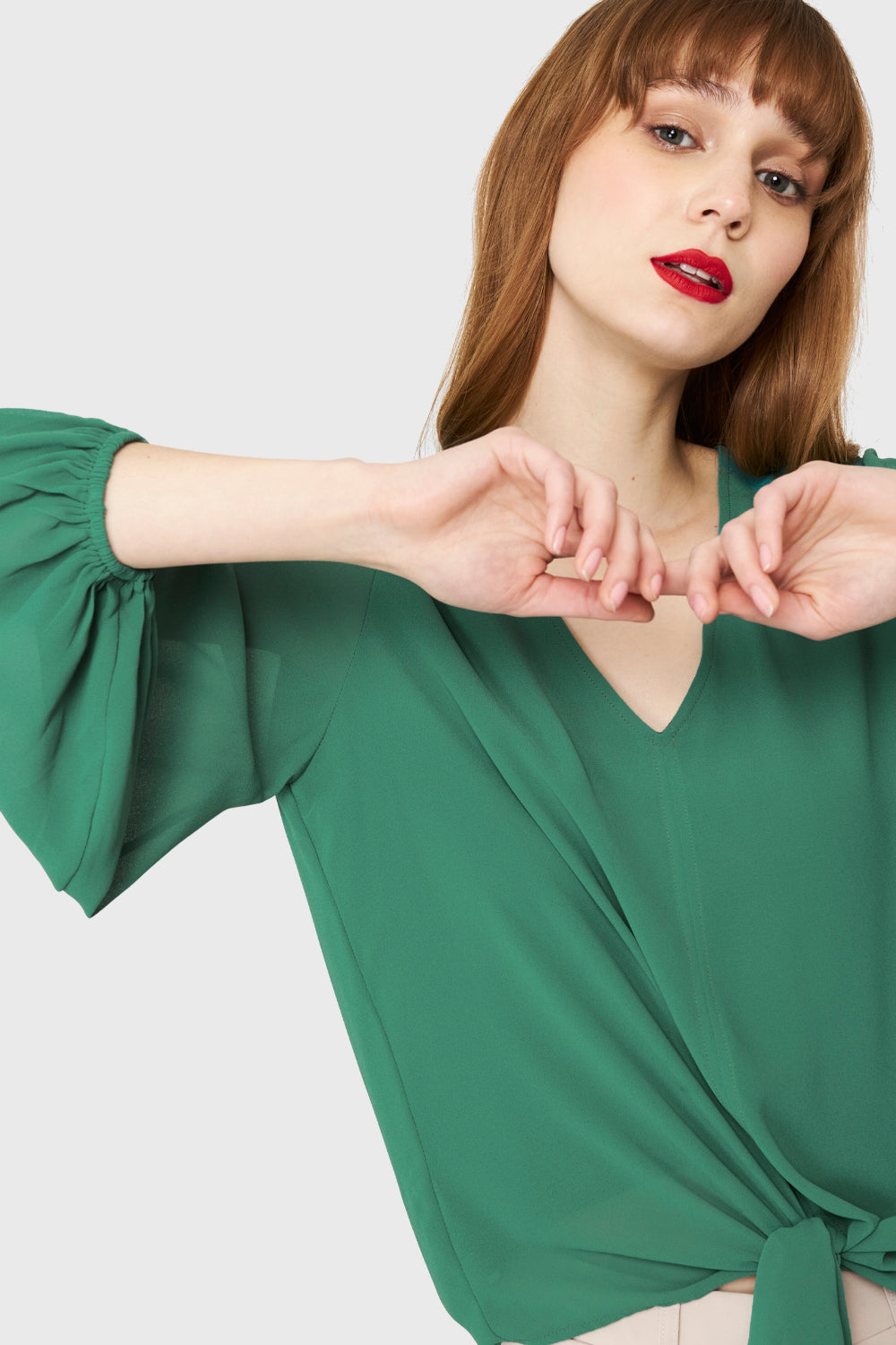Blusa Básica Nudo Verde