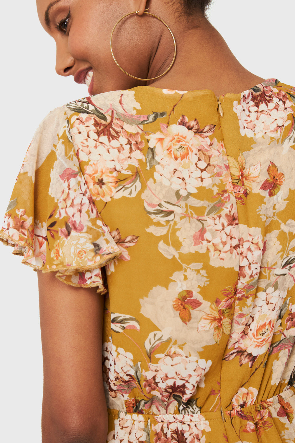 Vestido Floreado Volantes Mostaza