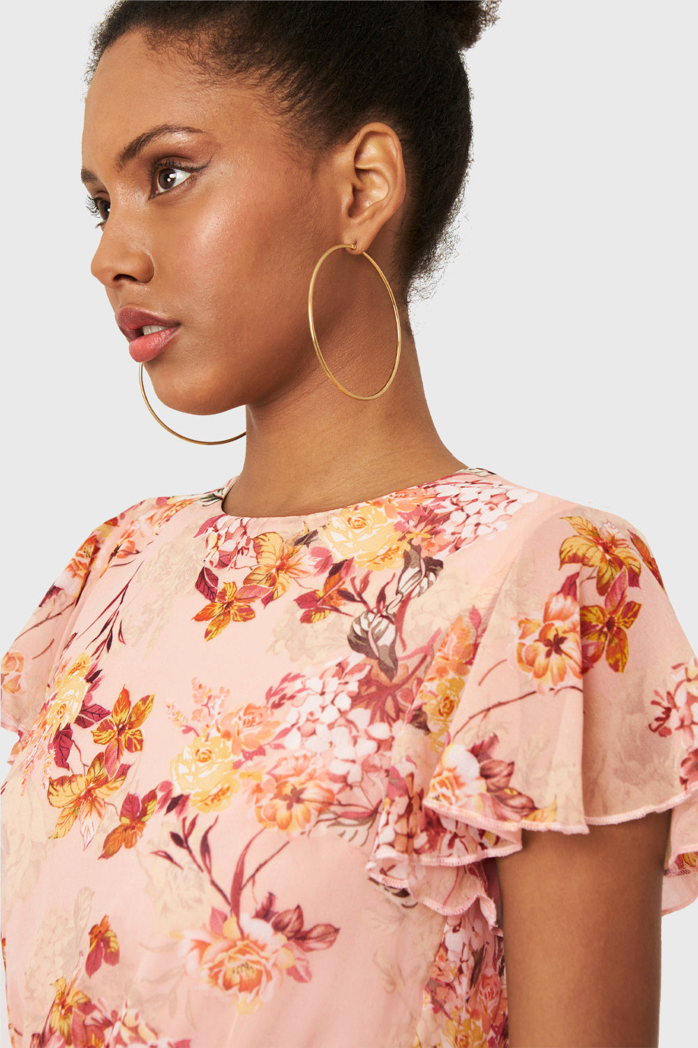 Vestido Floreado Volantes Rosado