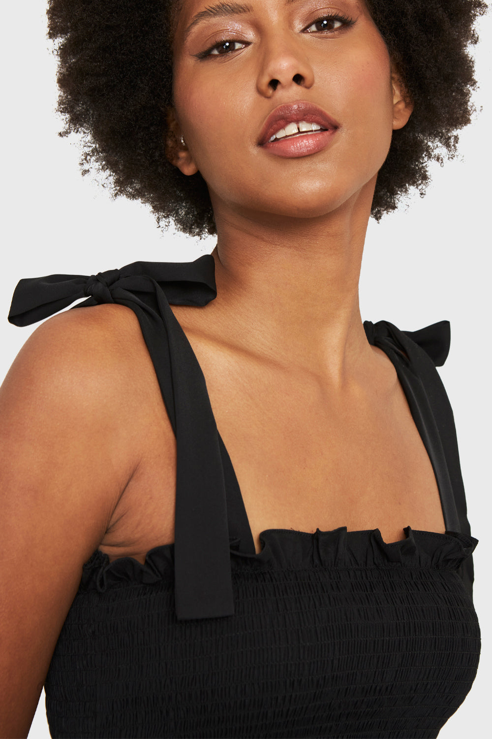 Crop Top Fruncido Negro