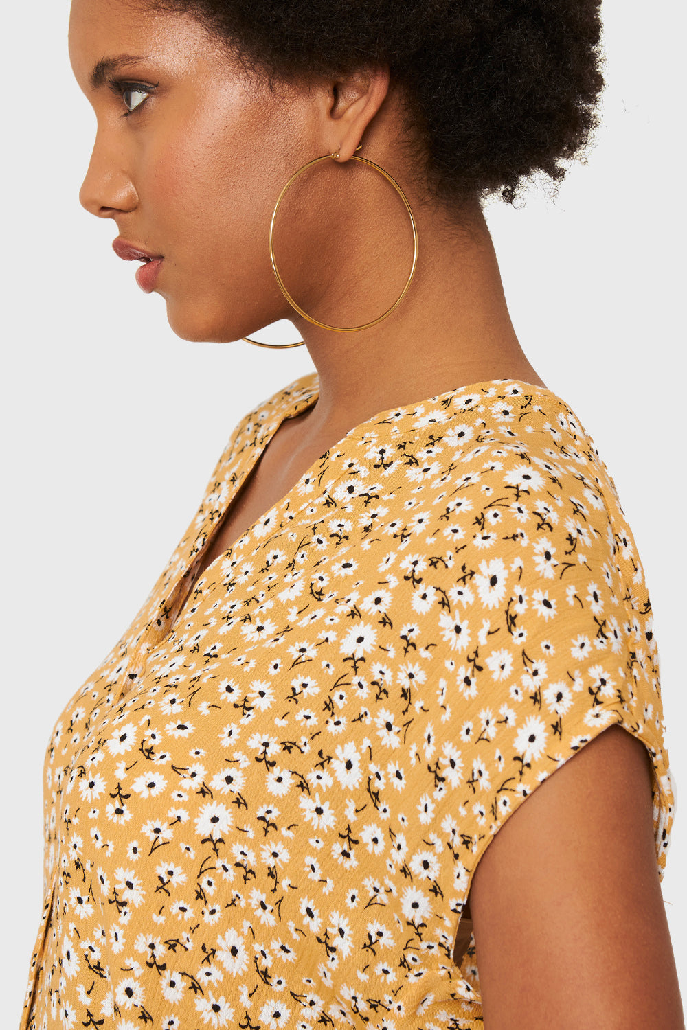 Blusa Floral Botones Amarillo
