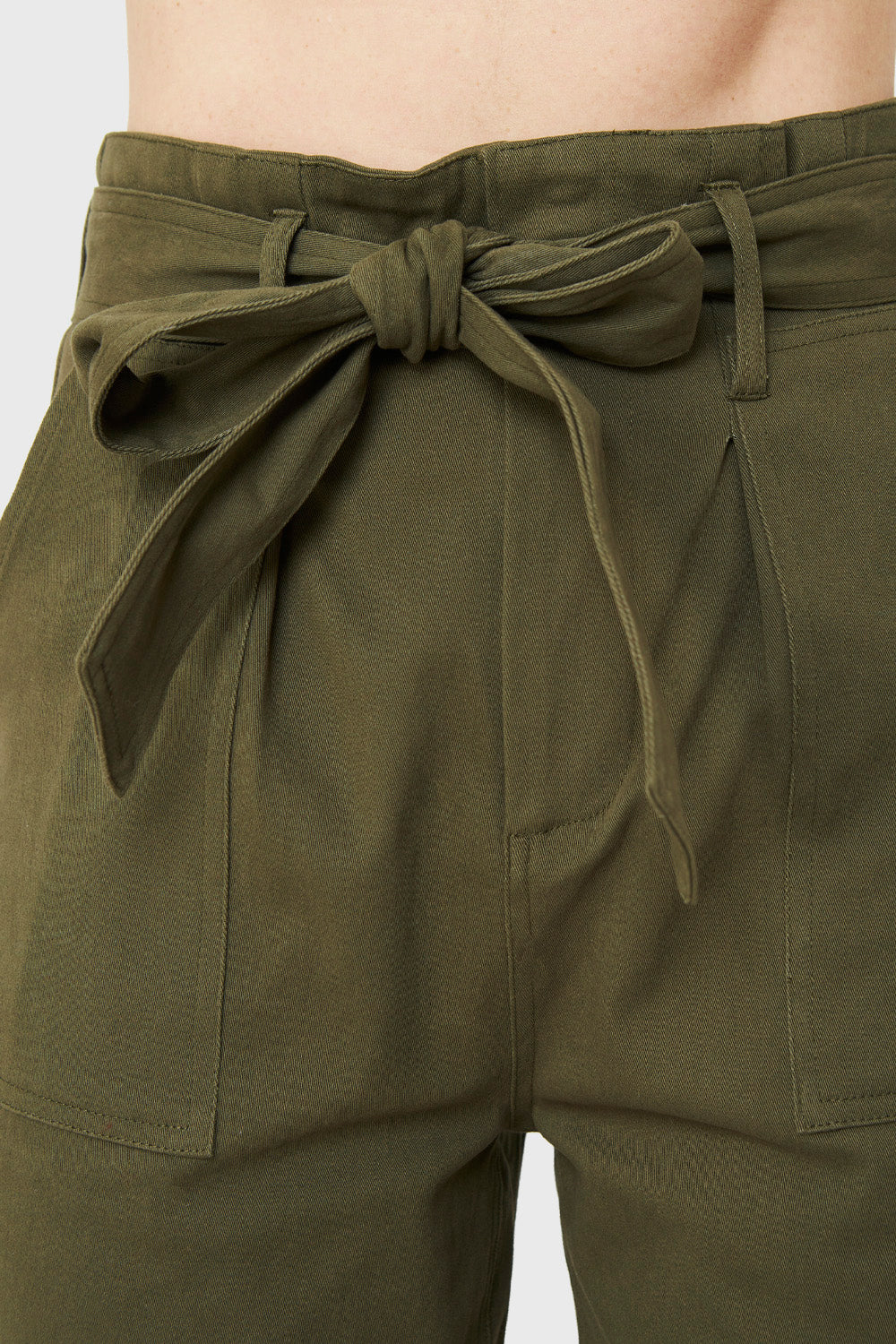 Pantalón Bolsillos Cargo Oliva