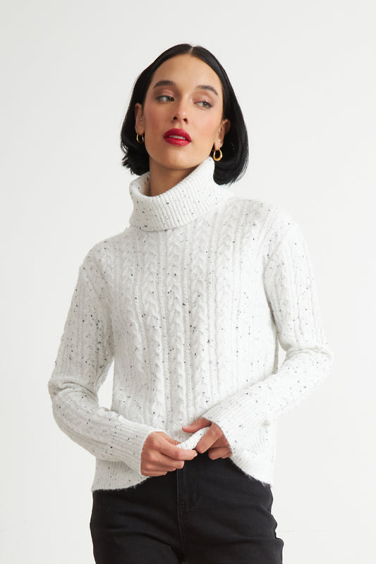 Sweater Trenzado Cuello Alto Blanco
