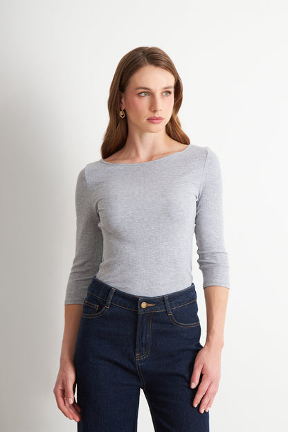 Polera Manga 3/4 Cuello Bote Gris