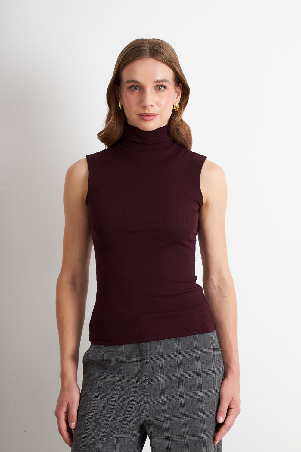 Polera Malla Cuello Alto Burdeo