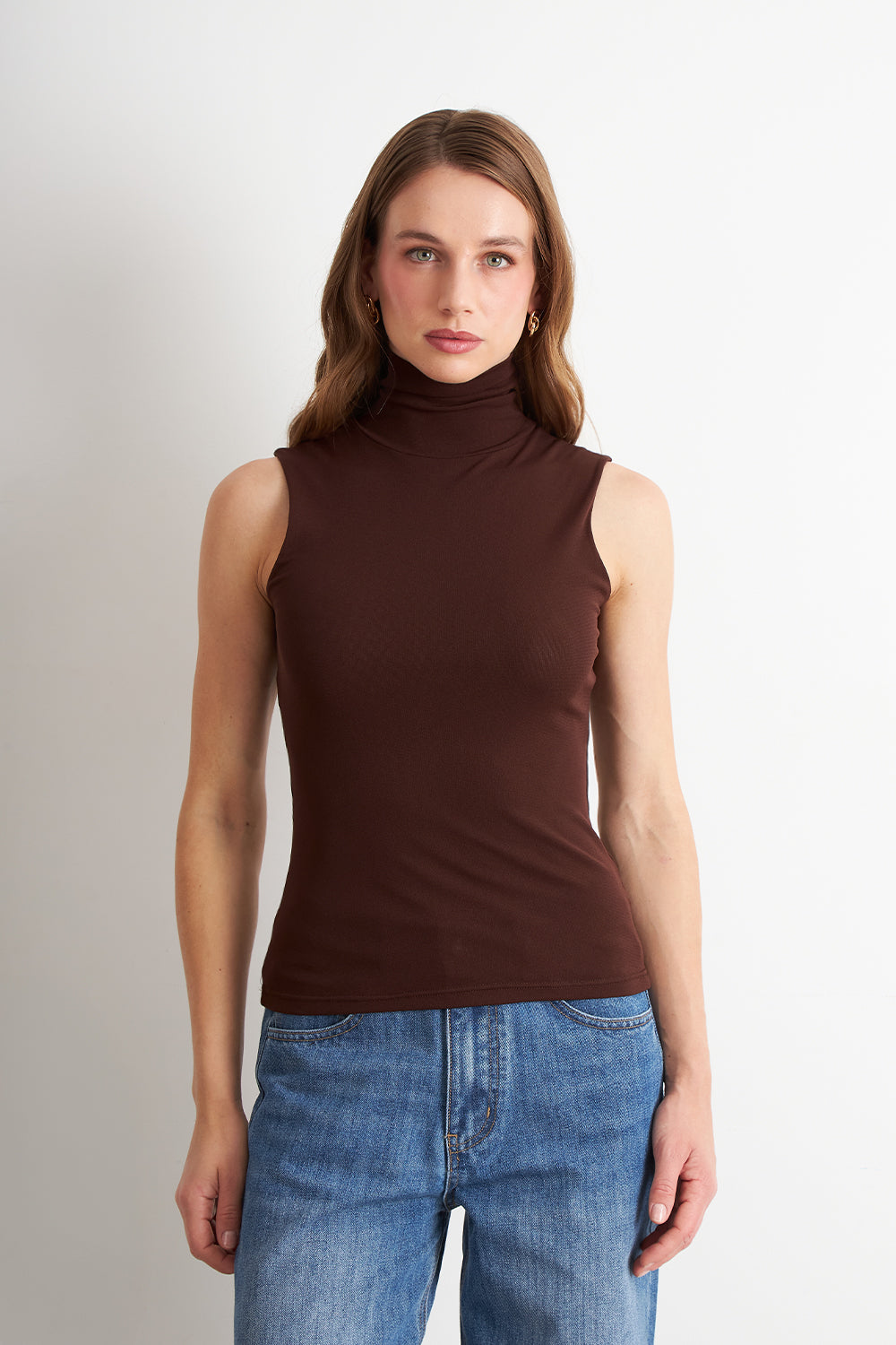 Polera Malla Cuello Alto Café