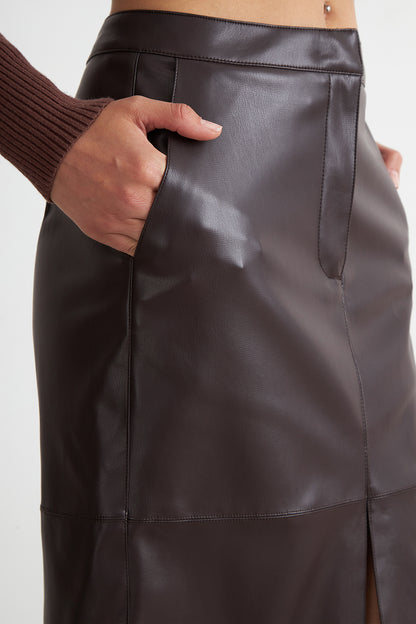 Falda Midi Ecocuero Café