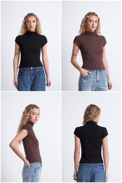 Polera Manga Corta Cuello Alto Negro