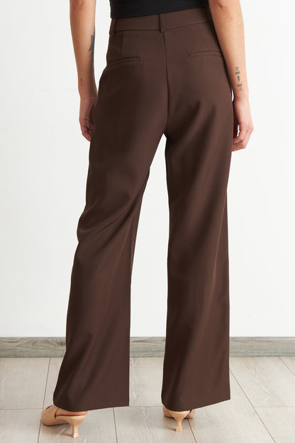 Pantalón Básico Café