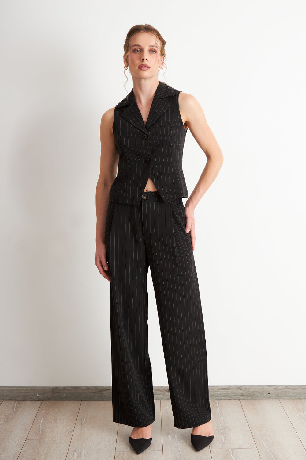 Pantalón de Pierna Recta Raya Diplomática Negro