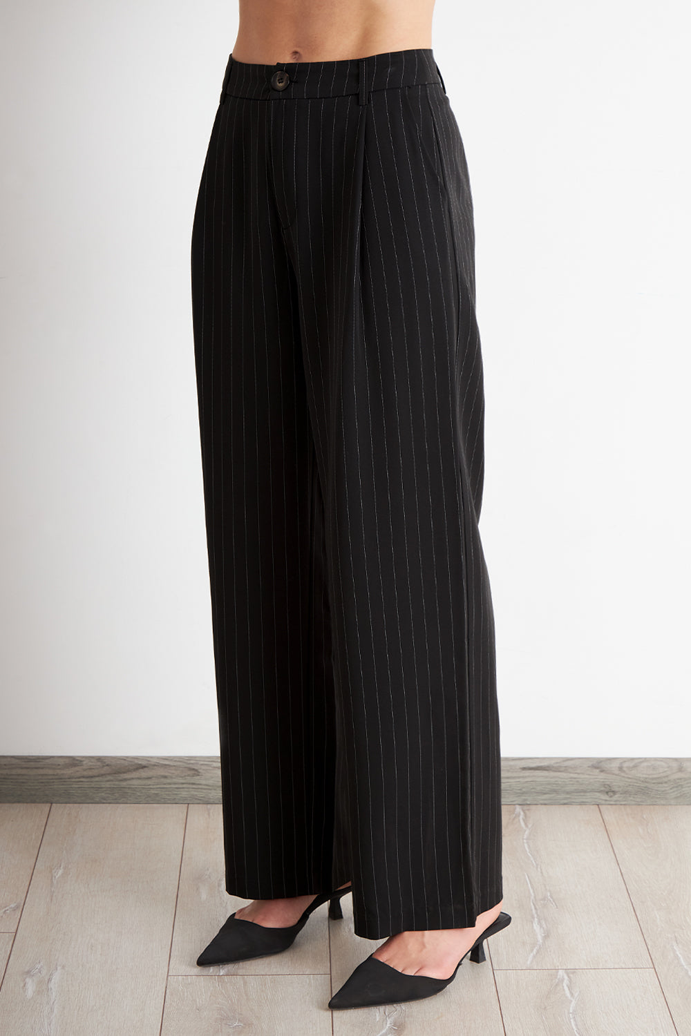 Pantalón de Pierna Recta Raya Diplomática Negro