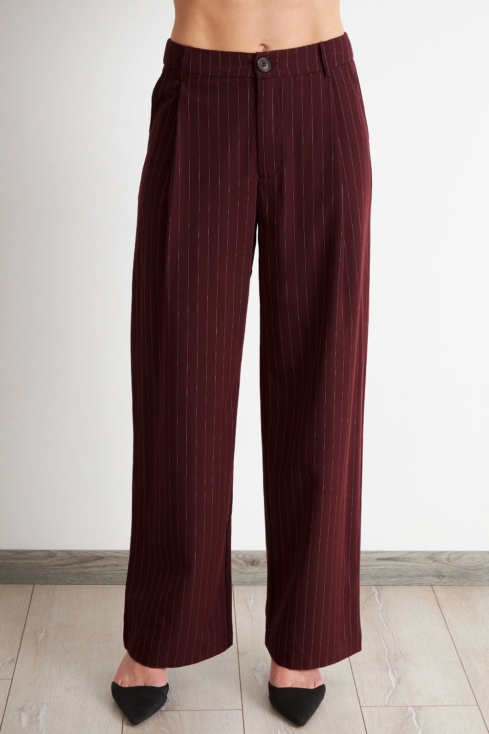 Pantalón de Pierna Recta Raya Diplomática Burdeo