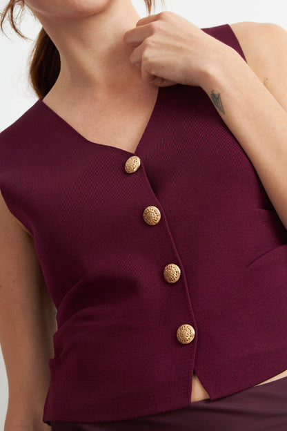 Gilet con Drapeado Lateral Burdeo