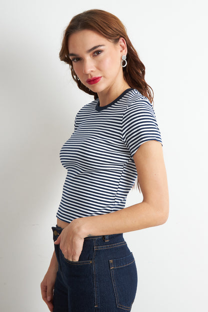 Polera Básica Cuello Redondo Líneas Azul Marino