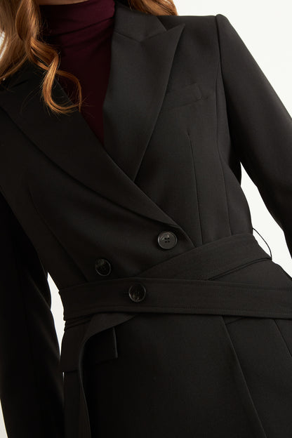 Blazer Cinturón Negro