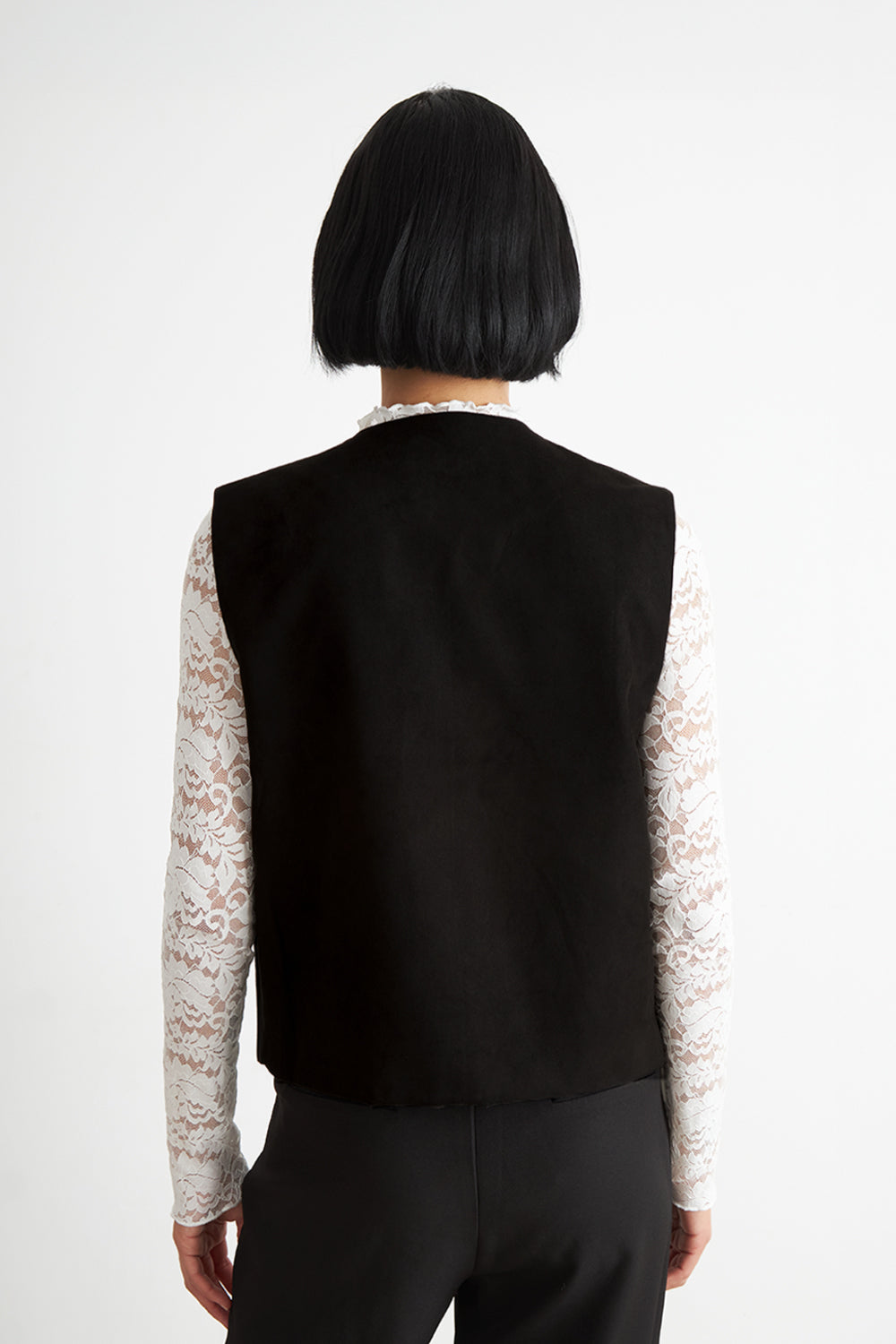 Vest Tipo Gamuza Bordado Negro