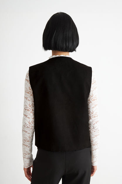 Vest Tipo Gamuza Bordado Negro