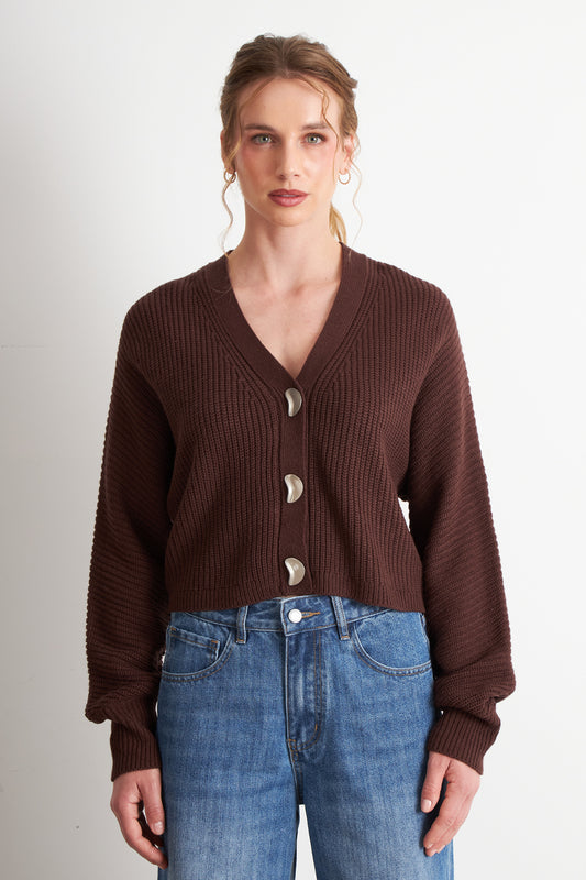 Cárdigan Cuello V con 3 Botones Café