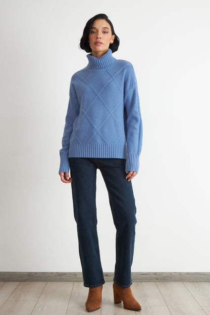 Sweater Cuello Alto Rombos Azul
