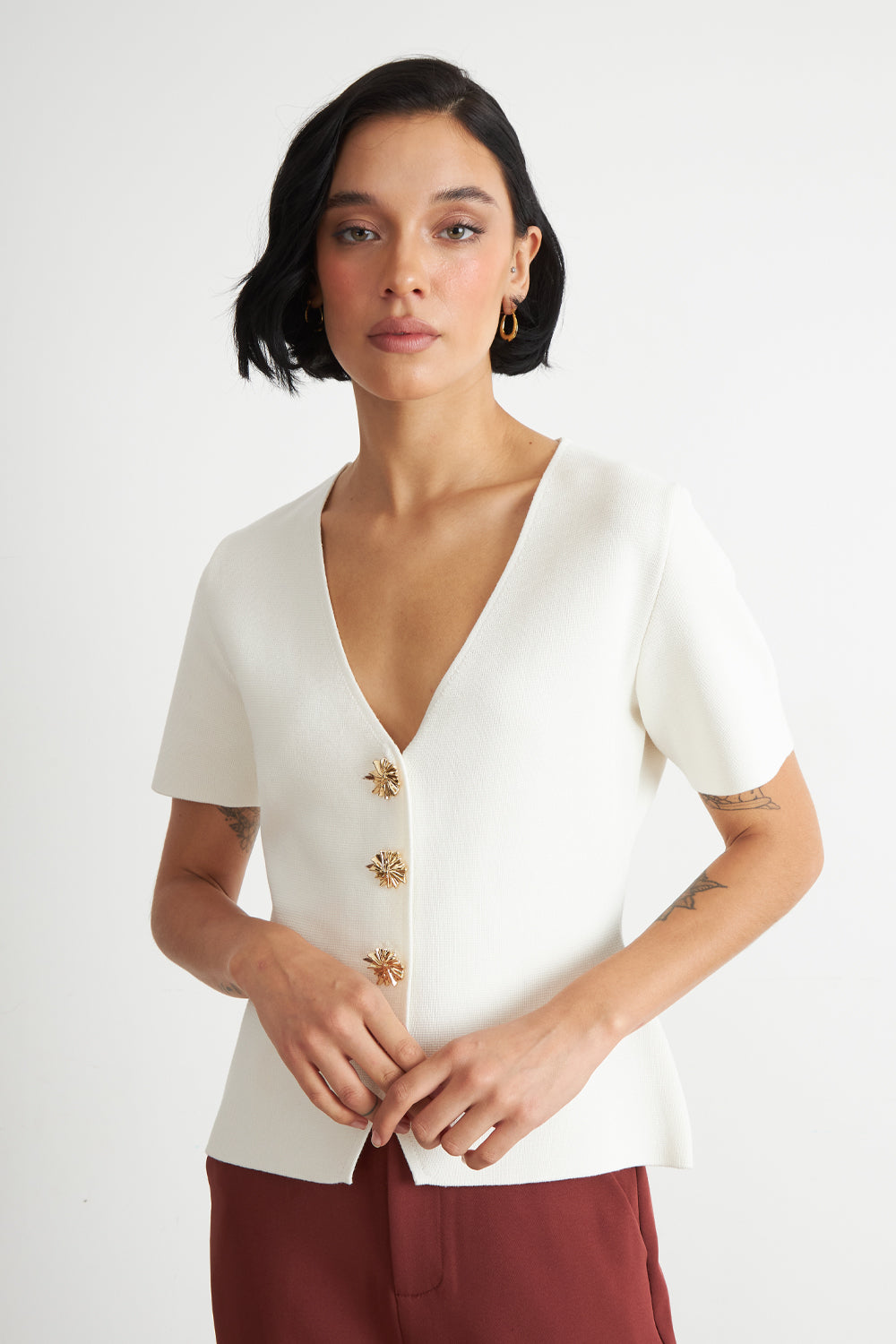 Polera Hilo Cuello V Botones Blanco