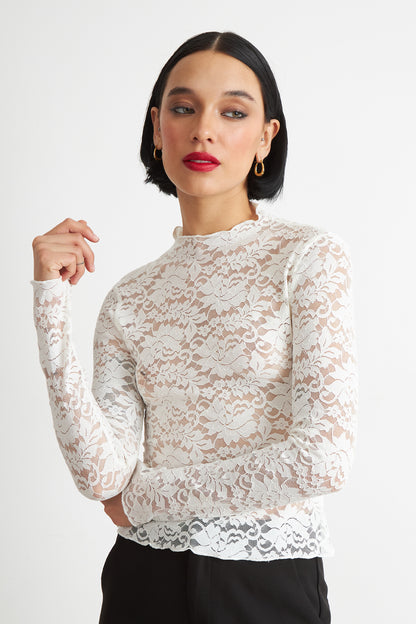 Polera Encaje Cuello Alto Blanco