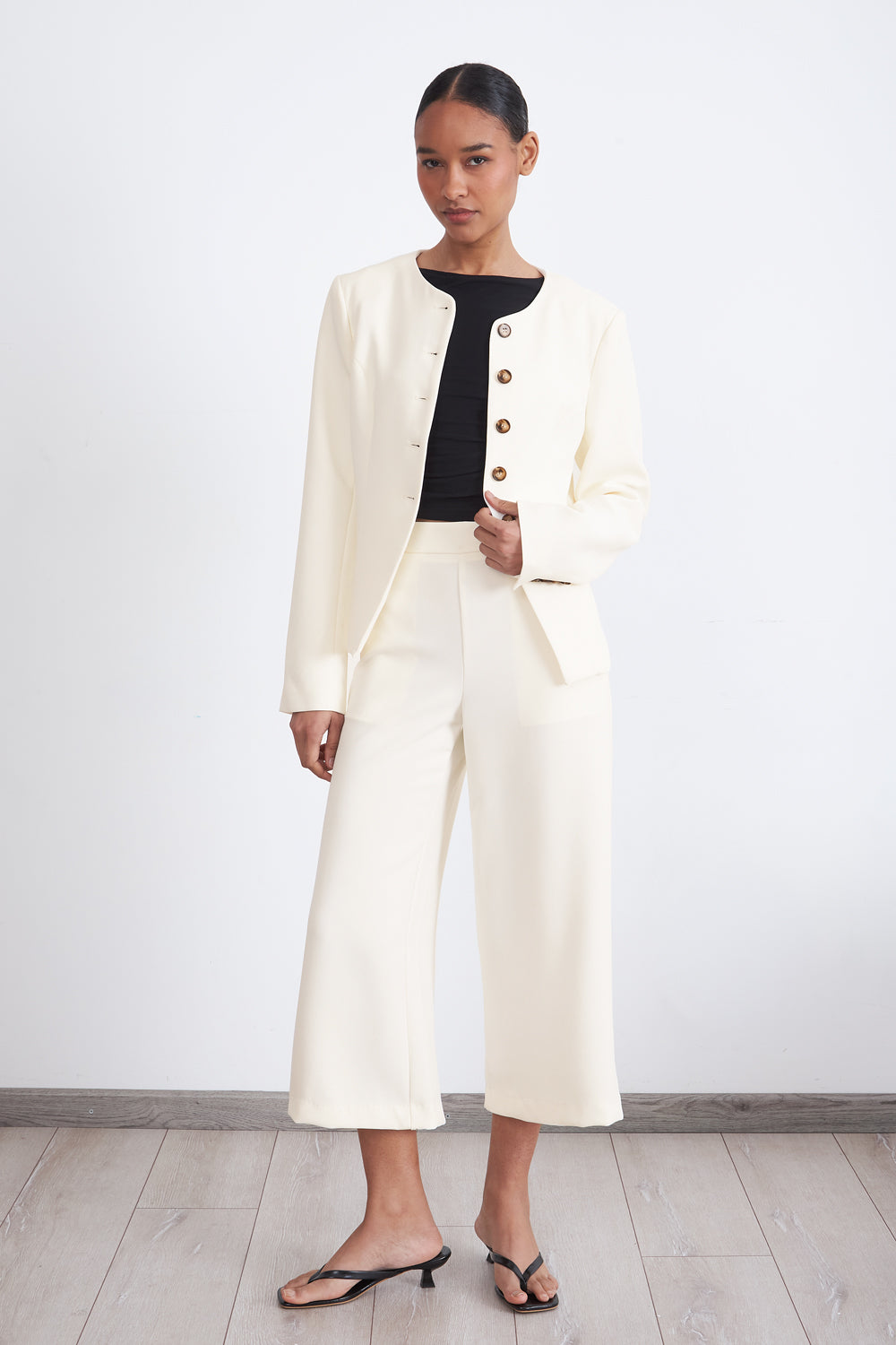Blazer Peplum Botones