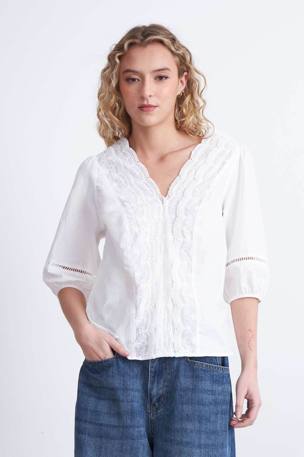 Blusa Encaje Manga Globo Blanco
