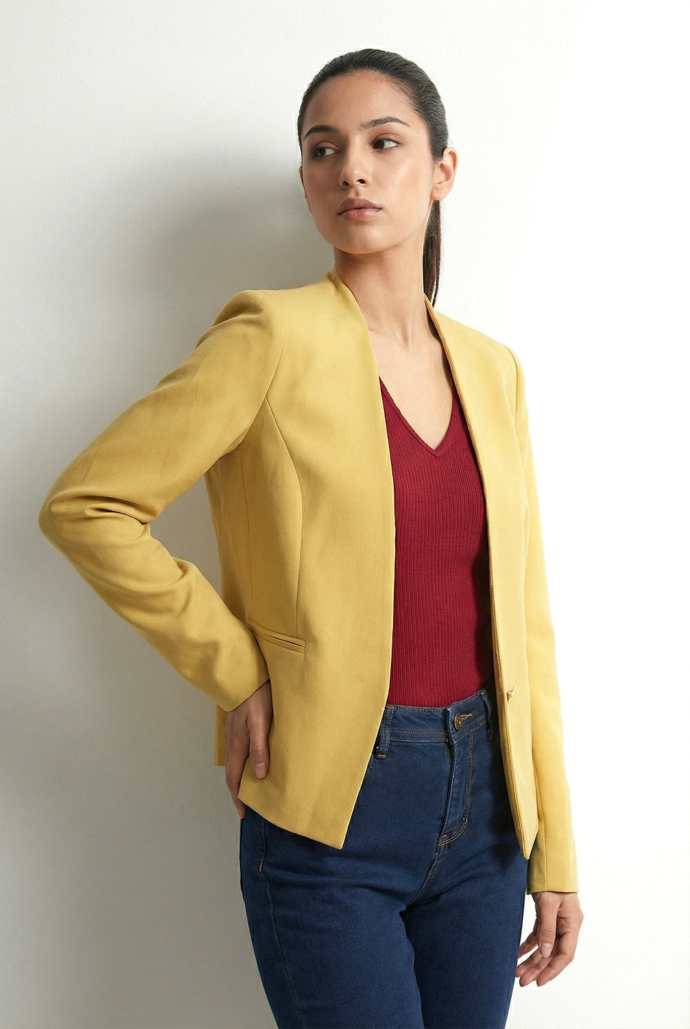 Blazer Entallado Clásico Amarillo