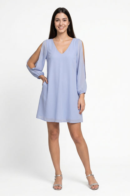 Vestido Corto Aberturas Mangas Celeste
