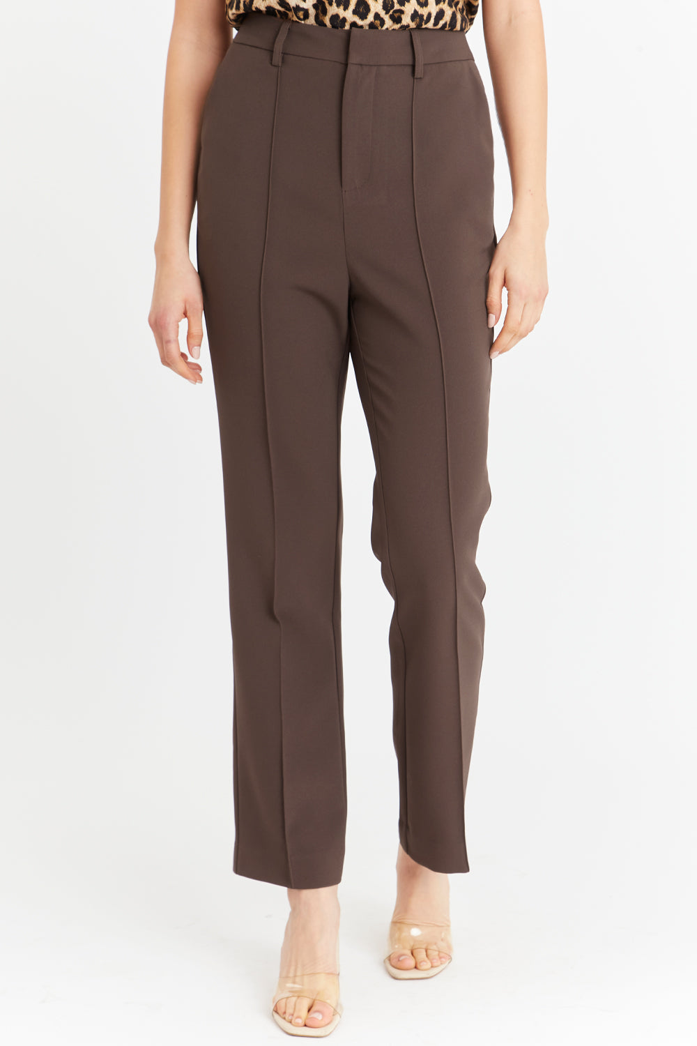 Pantalón Vestir Costuras Frontales Café