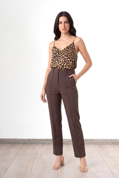 Pantalón Vestir Costuras Frontales Café