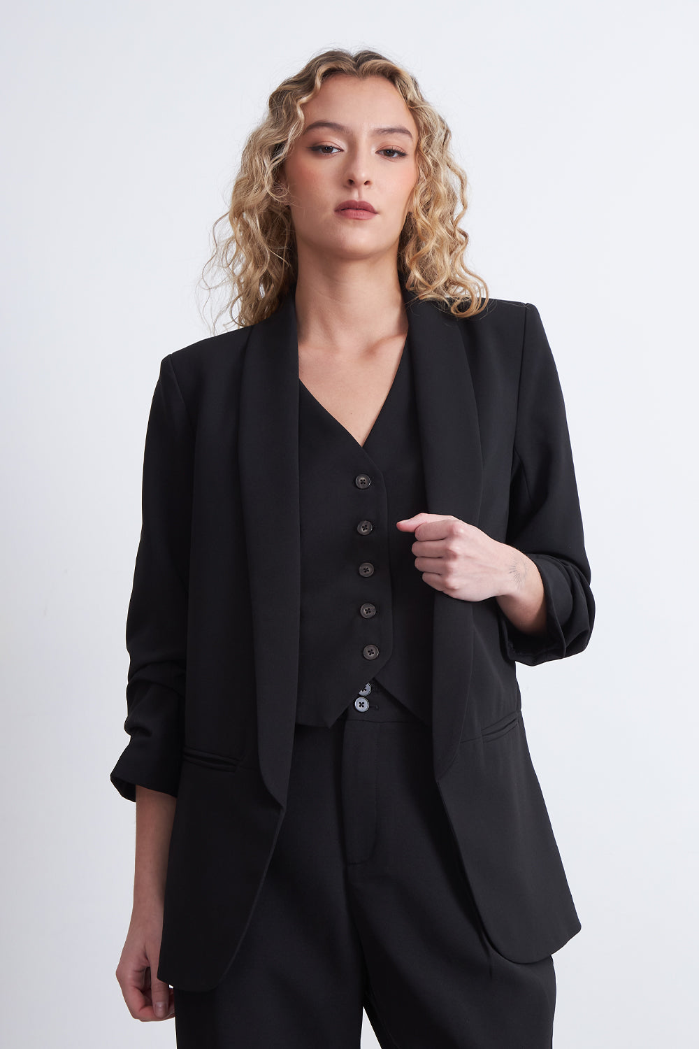 Blazer Manga 3/4 Ajustado con Solapas Negro