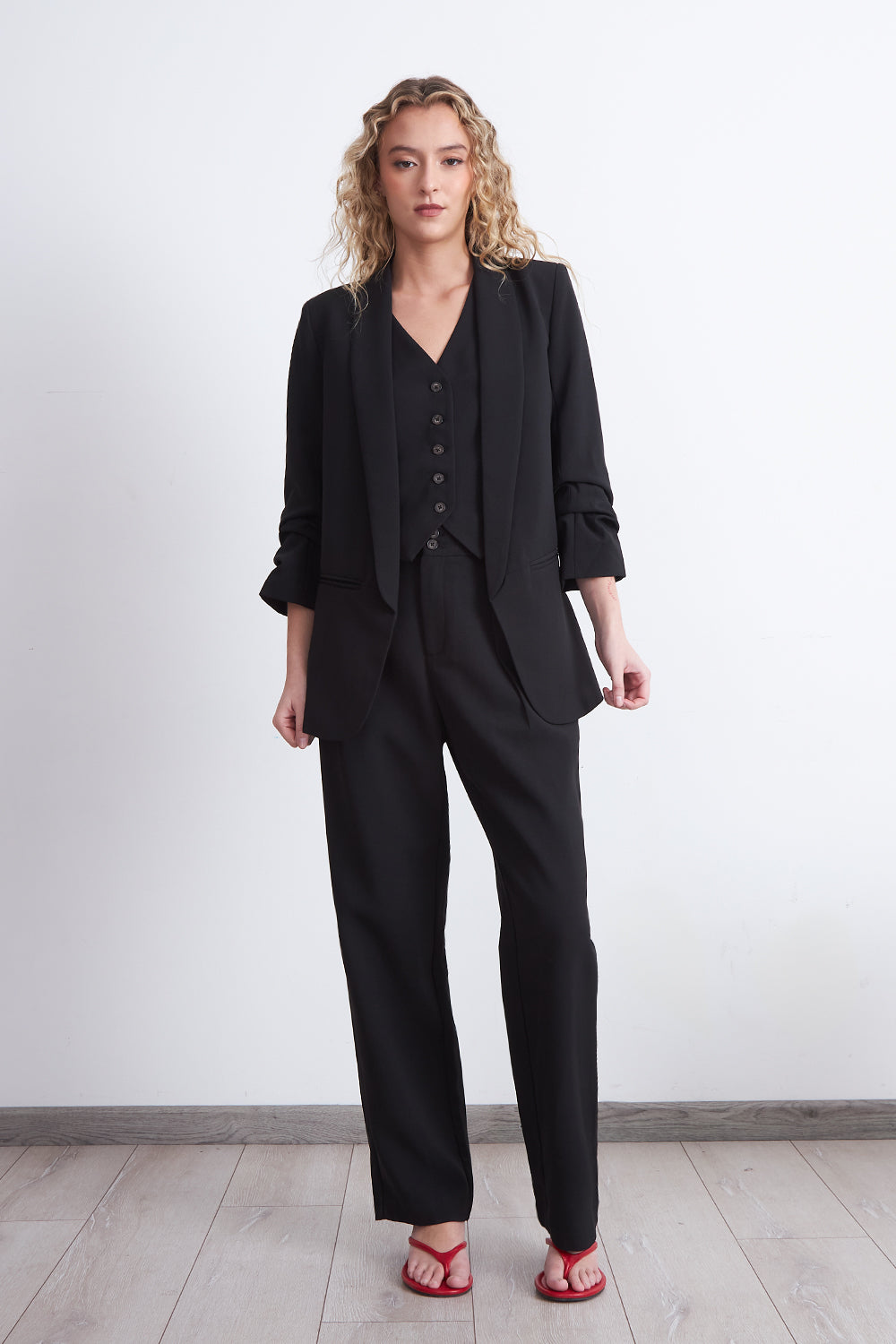 Blazer Manga 3/4 Ajustado con Solapas Negro