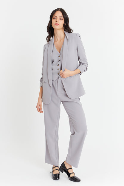 Blazer Manga 3/4 Ajustada Con Pliegues Gris