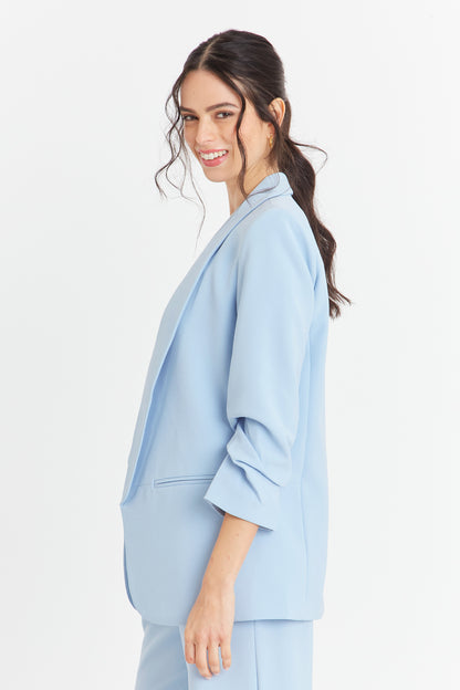 Blazer Manga 3/4 Ajustada Con Pliegues Celeste